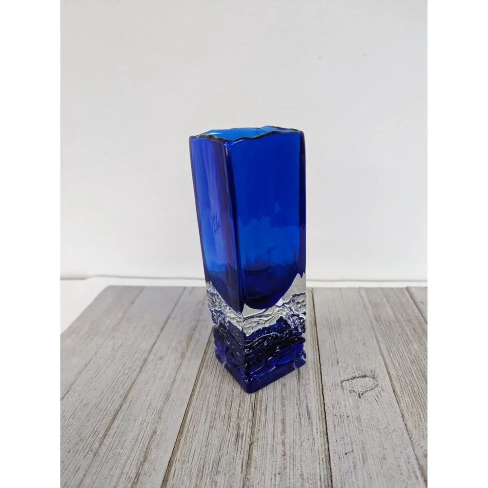 Beranek Handmade Glass Cobalt Blue Clear Abstract Vase Czech Republic Signed 7" - Picture 5 of 9